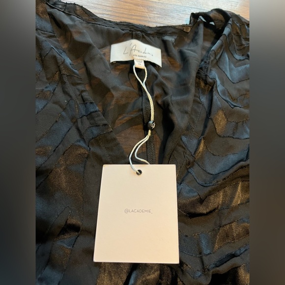 LACADEMIE Elegant NWT Black Women's Sheer Top Size XS - Picture 2 of 8